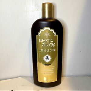 Mystic Divine 30 volume developer